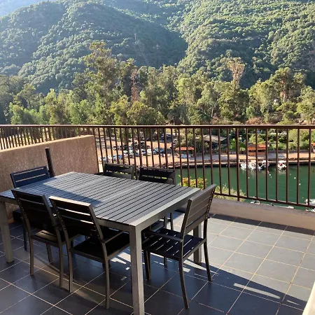 Le Cap'o Porto (Corsica)